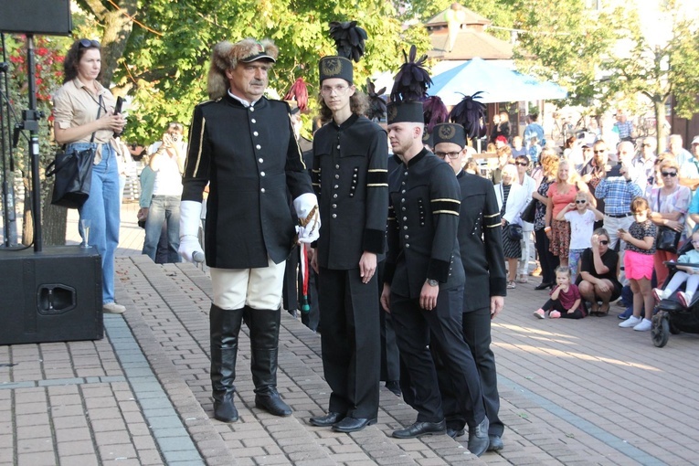 Uroczysta karczma piwna