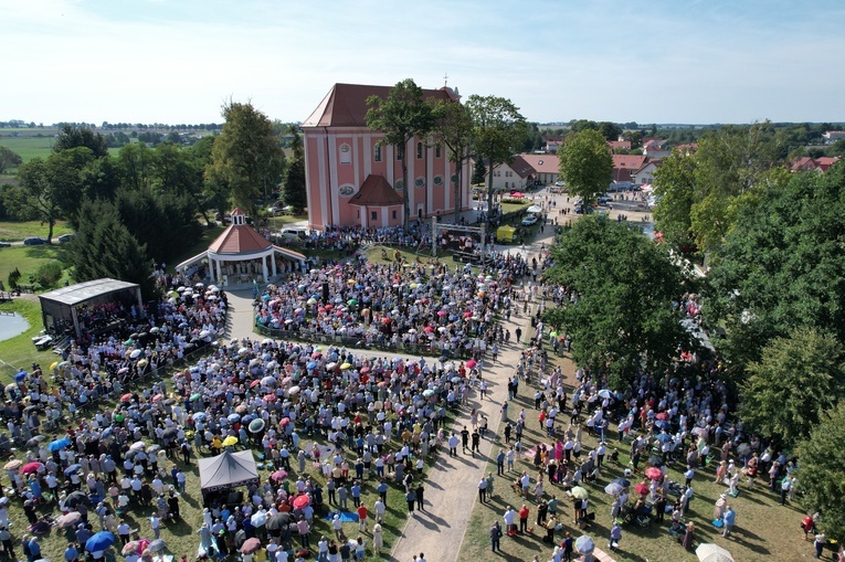 Uroczystości skrzatuskie prosto z nieba