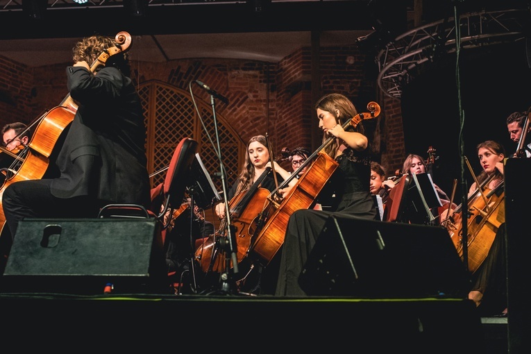 Koncert orkiestry Młodzi-Polscy