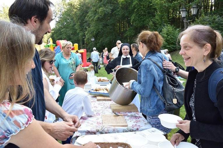 Zakonczenie 6. Światowego Kongresu Rodzin Polonijnych