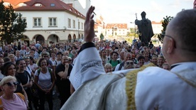 Bazylika limanowska okazała się za mała