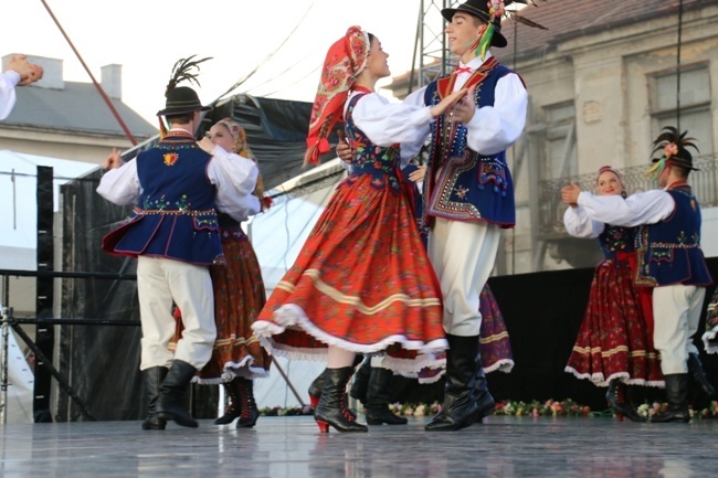 Koncert zespołu Mazowsze w Radomiu