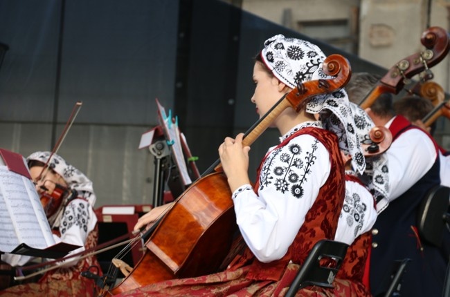 Koncert zespołu Mazowsze w Radomiu