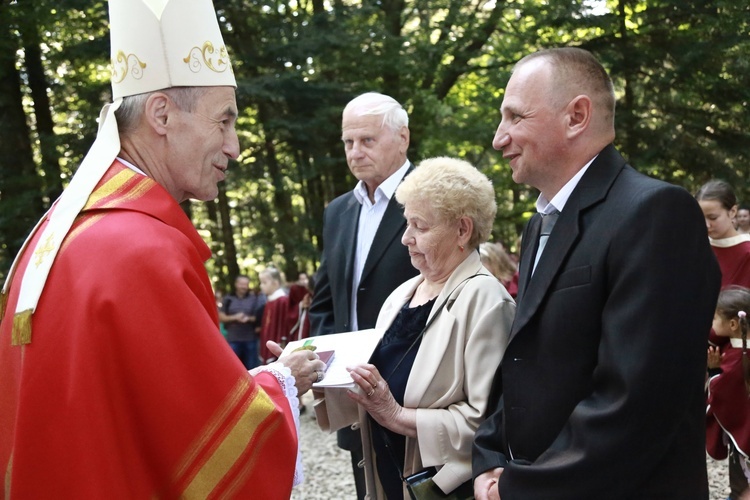 Msza św. i poświęcenie krzyża na Postawnem