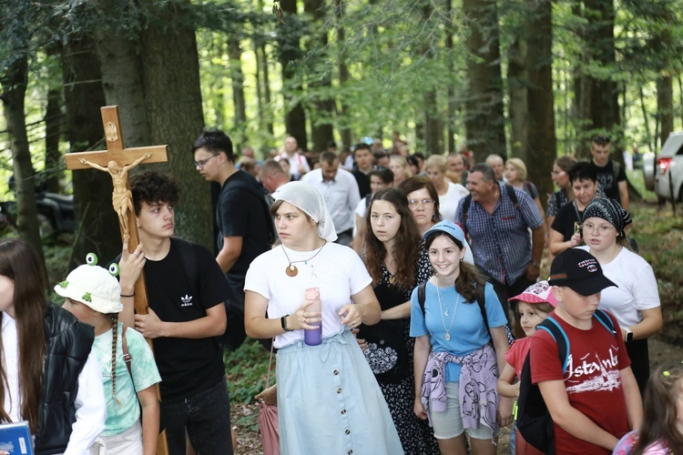 Msza św. i poświęcenie krzyża na Postawnem