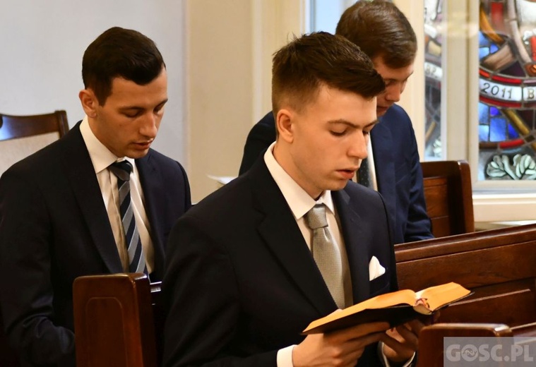 Biskup spotkał się z nowymi klerykami