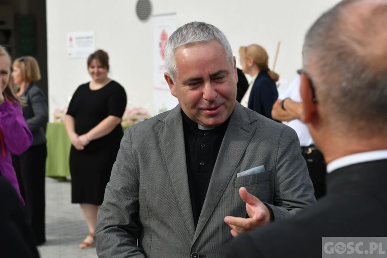 Zielona Góra. Uroczyste otwarcie Magazynu Pomocy Żywnościowej Caritas