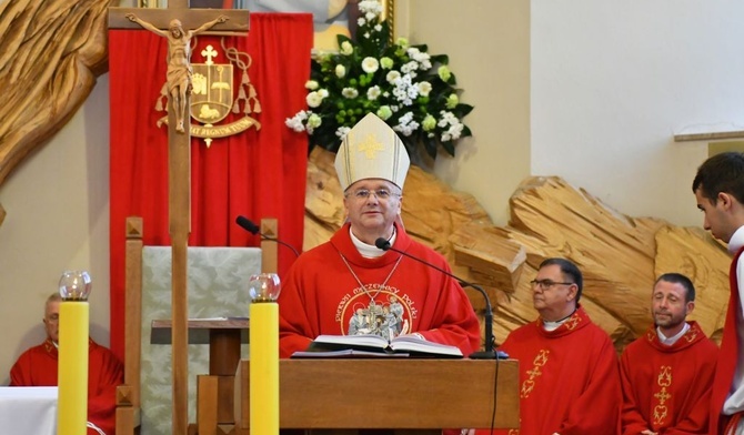 Bp Lityński: Hospicjum to dzieło miłości Bożej