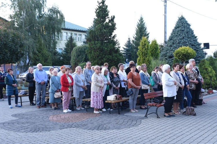 Arcybractwo NSPJ w Koszycach Małych