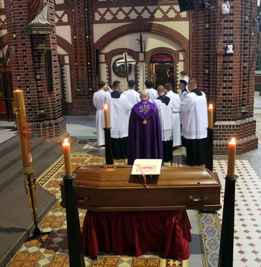 Uroczystości pogrzebowe śp. bp. Jan Wieczorka