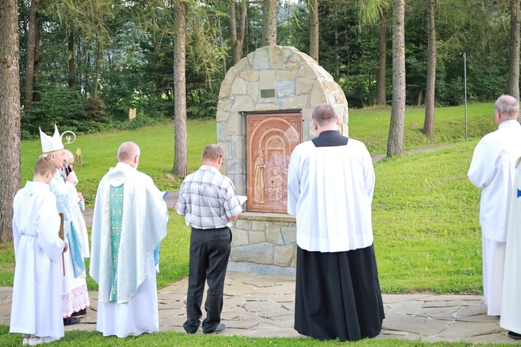 Dróżki Świąt Maryjnych