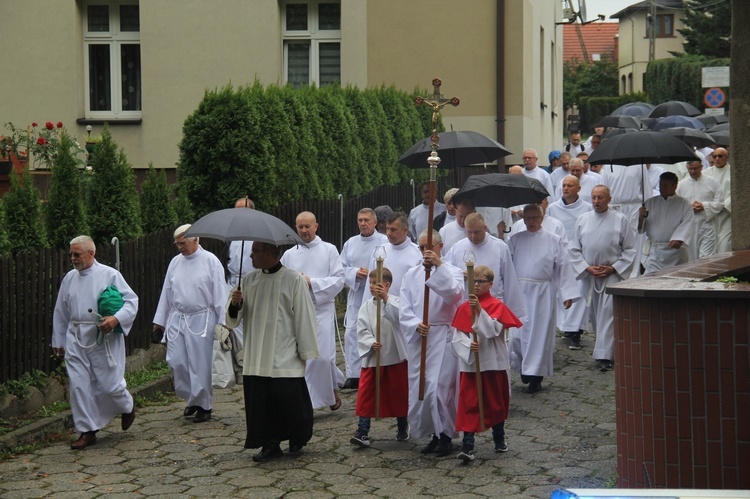 Pielgrzymka szafarzy do Pszowa