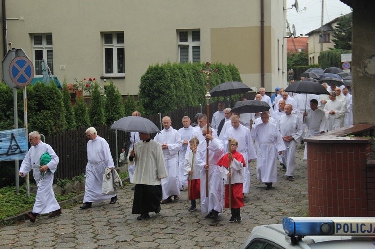 Pielgrzymka szafarzy do Pszowa