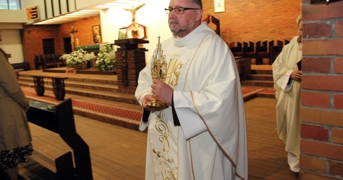 Relikwie o. Pio w parafii św. Wojciecha w Koszalinie