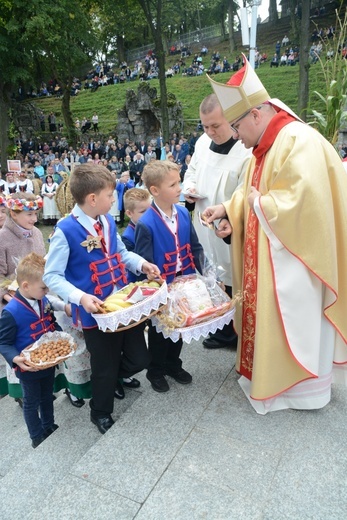 Diecezjalne dożynki na Górze św. Anny