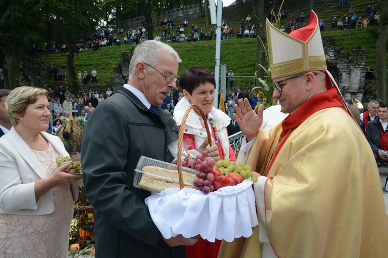 Diecezjalne dożynki na Górze św. Anny