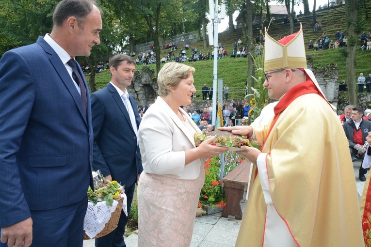 Diecezjalne dożynki na Górze św. Anny