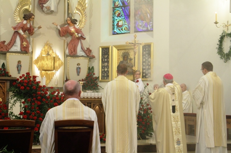 100 lat parafii Najświętszego Serca Pana Jezusa na Piaskach Wielkich