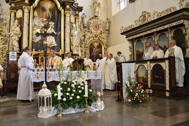 Benedykacja ksieni w Żarnowcu