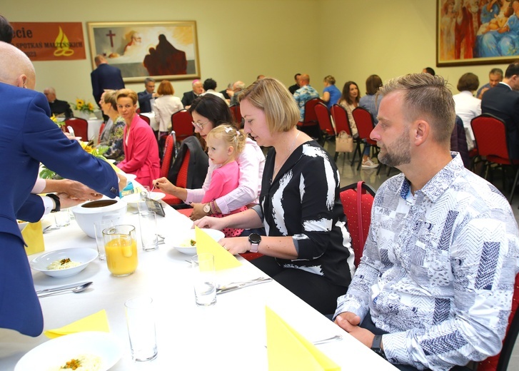 Tarnów. 20 lat tarnowskiego ośrodka Spotkań Małżeńskich