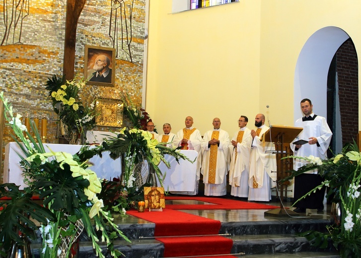 Tarnów. 20 lat tarnowskiego ośrodka Spotkań Małżeńskich