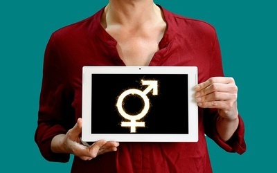 Wspólny głos feministek i organizacji katolickich w walce z tzw. ustawą trans