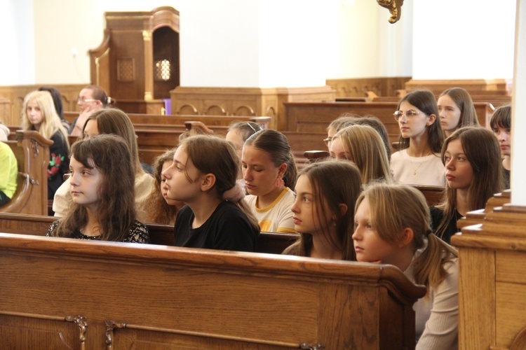 Olesno. Powołanie Szkolnego Koła Caritas