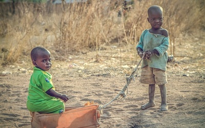 Bp Touably: Afryka potrzebuje tylko jednej wojny, z ubóstwem