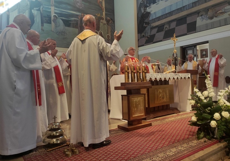 Msza św. sprawowana była w kościele NSJ w Radomiu.