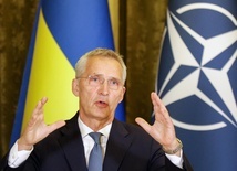 Szef NATO Stoltenberg w Kijowie: Rosja walczy na Ukrainie o imperialne złudzenia