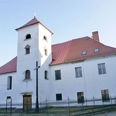 Parafia pw. św. Józefa Obl. NMP w Łagiewnikach na renowację zabytkowej dzwonnicy przy kościele pomocniczym Matki Bożej Częstochowskiej otrzymała 1 470 tys. zł.