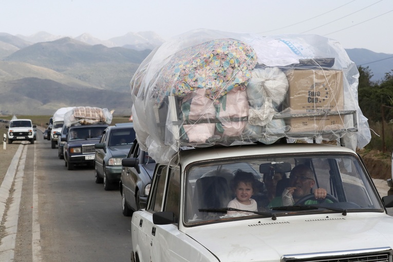 Tragedia Górskiego Karabachu. Trwają masowe ucieczki Ormian obawiających się czystek etnicznych