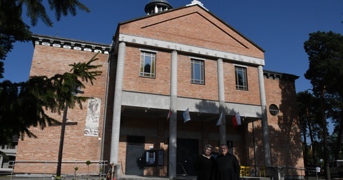 Poświęcenie kościoła w Otwocku