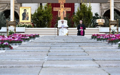 Watykan: Uczestnicy Synodu Biskupów rozpoczynają rekolekcje