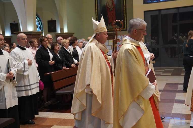 Odpust i dziękczynienie za 20 lat istnienia parafii pw. św. Faustyny we Wrocławiu