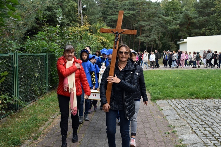 Piesza pielgrzymka z Brzegu Dolnego do Łososiowic 2023