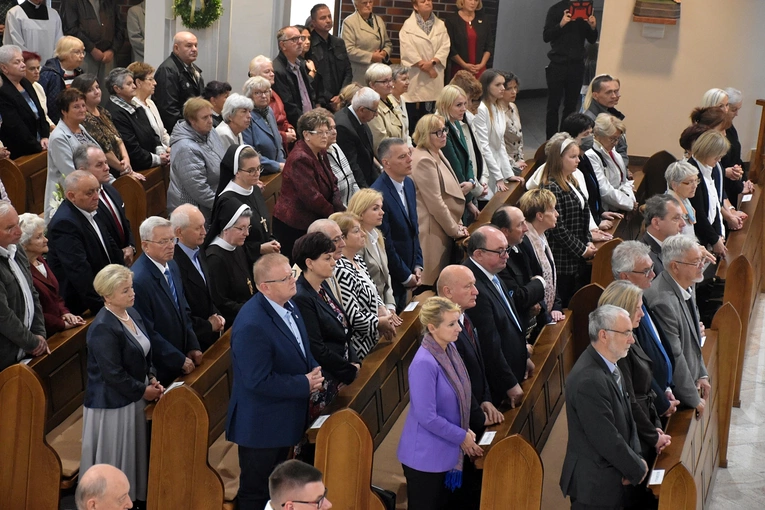 Poświęcenie kościoła pw. NMP Fatimskiej w Oleśnicy