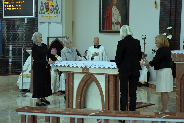 Poświęcenie kościoła pw. NMP Fatimskiej w Oleśnicy