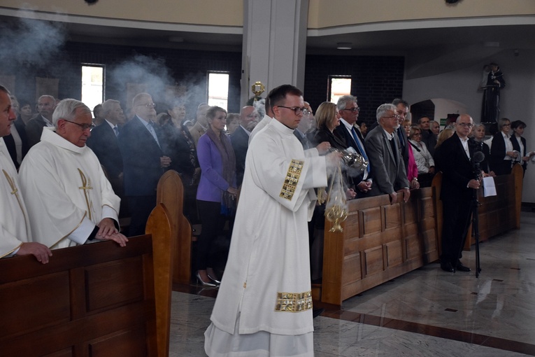 Poświęcenie kościoła pw. NMP Fatimskiej w Oleśnicy