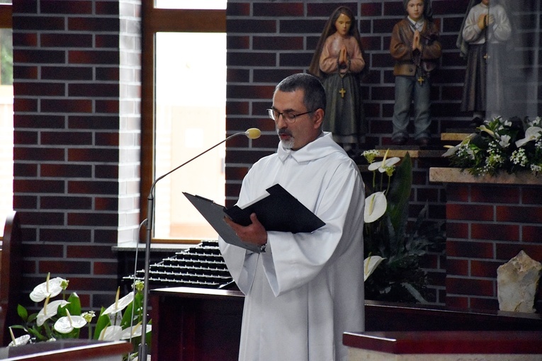 Poświęcenie kościoła pw. NMP Fatimskiej w Oleśnicy