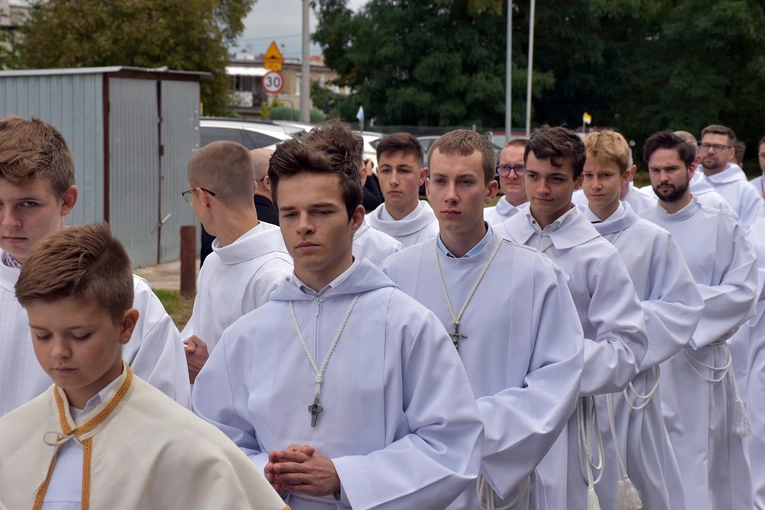 Poświęcenie kościoła pw. NMP Fatimskiej w Oleśnicy