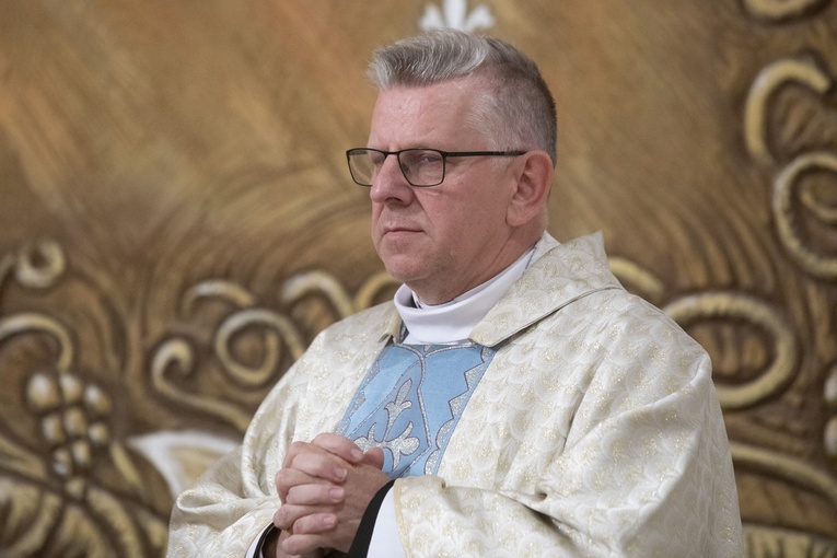 Sanktuarium Matki Bożej Różańcowej - Pośredniczki Wszelkich Łask w Piasecznie