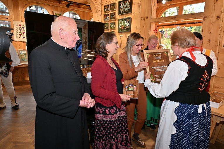 Rozstrzygnięcie konkursu "Rodzina" 