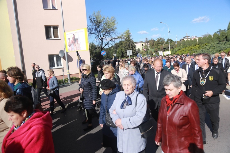 Różaniec dla życia w Mielcu