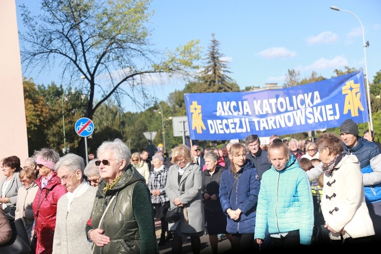 Różaniec dla życia w Mielcu