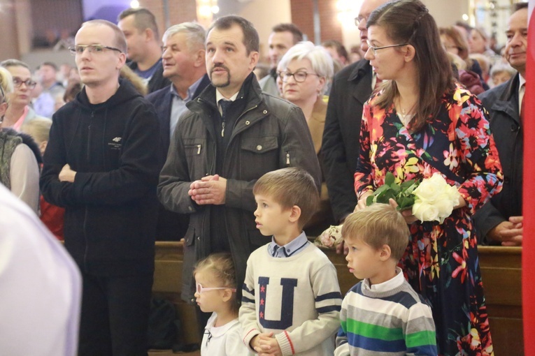 Różaniec dla życia w Mielcu