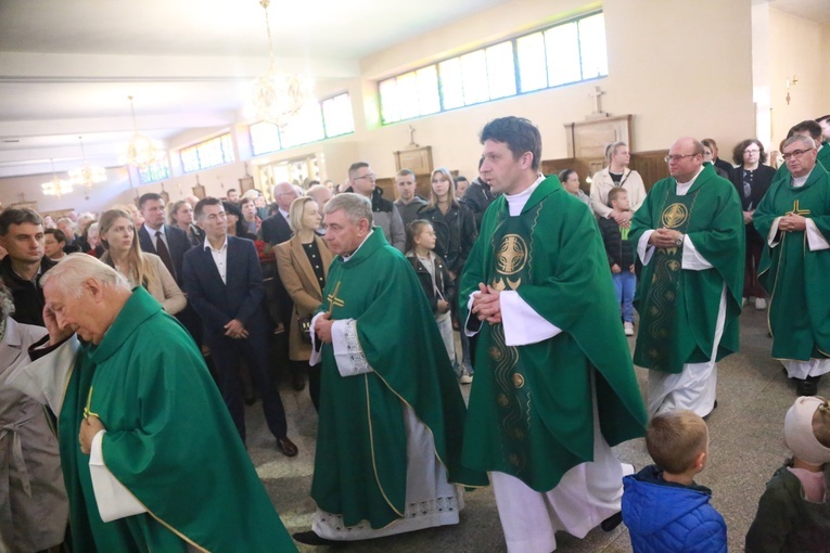 Różaniec dla życia w Mielcu