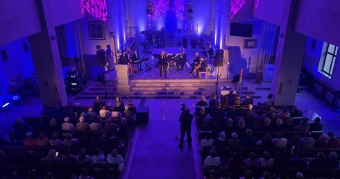 Bogatynia. Koncerty Papieskie