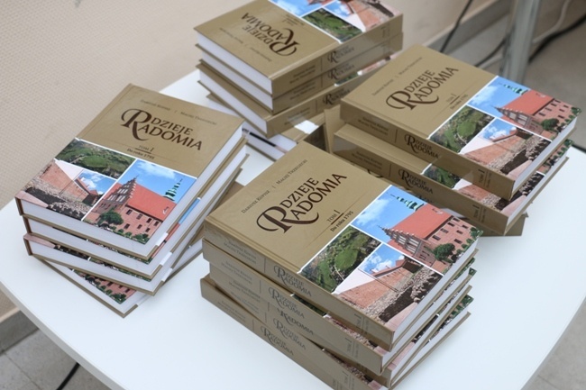 Promocja książki o dziejach Radomia