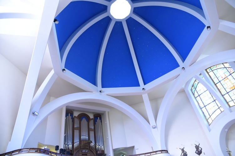 Nowe organy w Słopnicach Dolnych